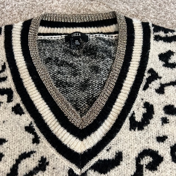 Animal print sweater - Picture 2 of 3